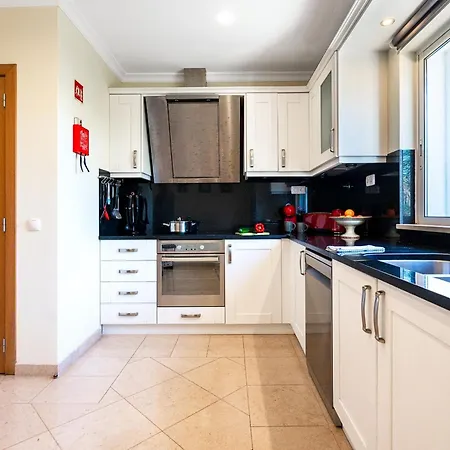 Fantasia - New 4 Bedroom With Private Pool 650 Meters To The Vau Beach